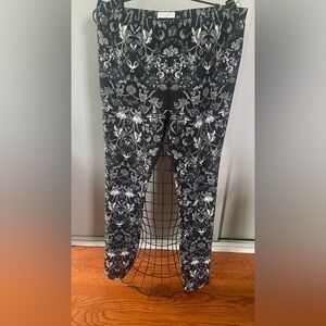 Floral Black and Gray Leggings